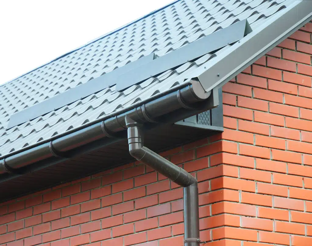 Dakgoten reparatie, installatie en renovatie